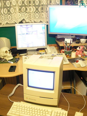 [I told you I own a Macintosh Classic!]